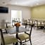 Holiday Inn Express Hotel & Suites Burlington By IHG