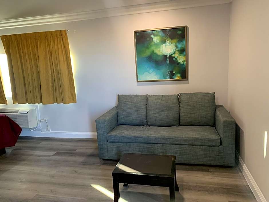 ERTH INN by AGA, Mojave