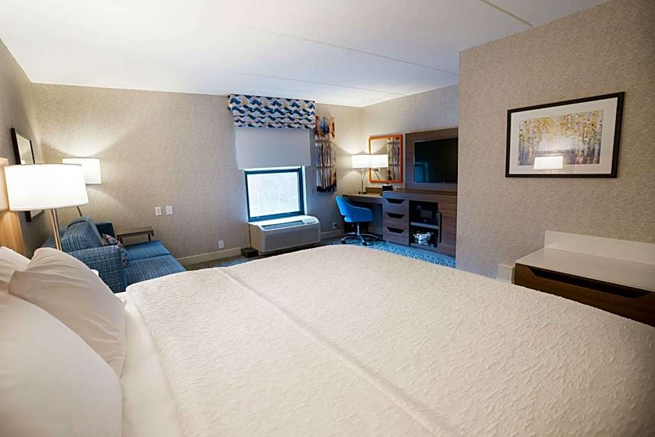 Hampton Inn By Hilton Clarks Summit