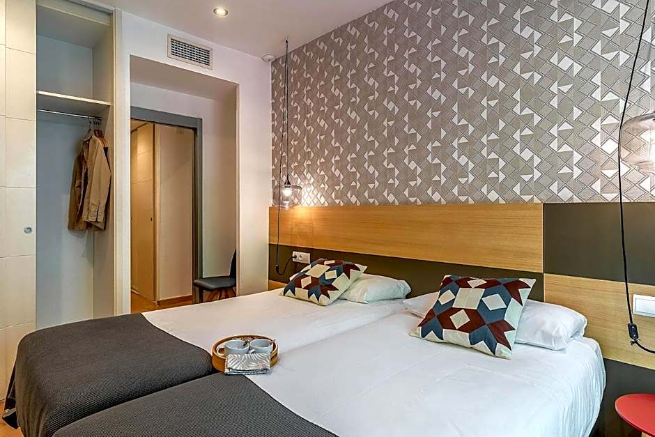 AB Sagrada Familia - Gaudí