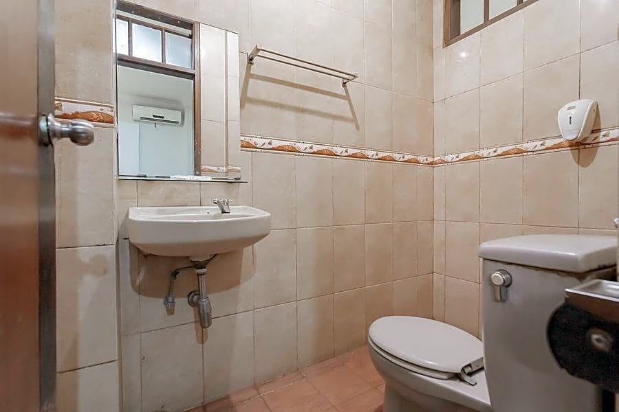 Sans Hotel Cihampelas Bandung