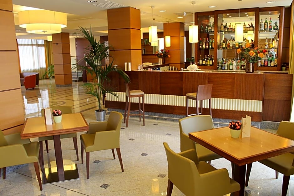 Nilhotel