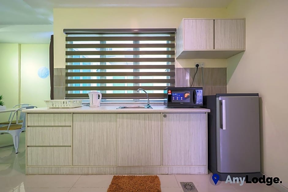 AnyLodge Waterfront Marina Island Pangkor