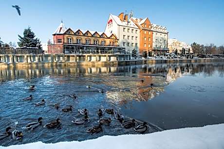 Hotel Nad Pisą