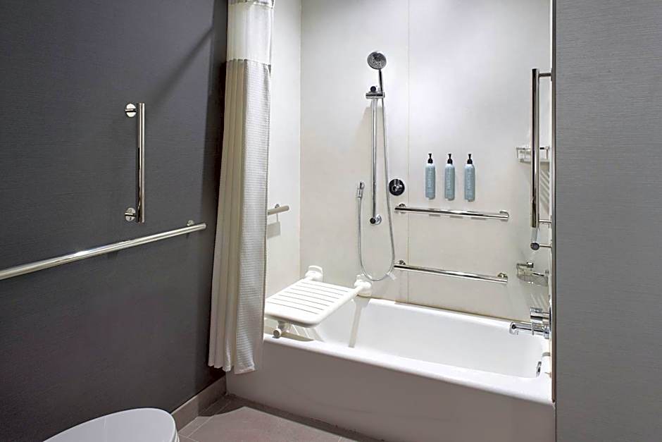 Courtyard by Marriott Atlanta Covington