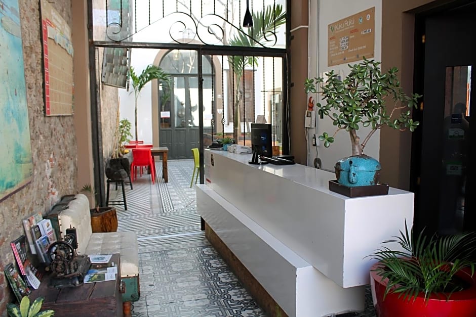 Kuku Ruku Hotel