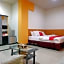RedDoorz Plus @ Cameloan Hotel Palu
