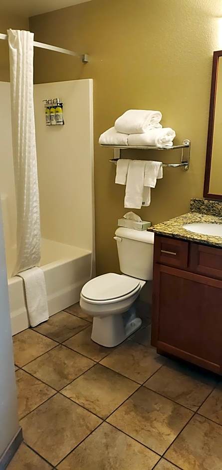 Candlewood Suites Champaign Urbana Univ Area Hotel By IHG