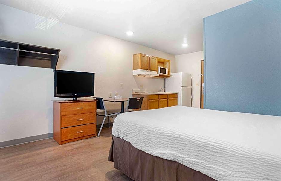 Extended Stay America Select Suites - Montgomery