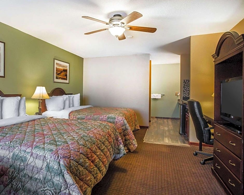 Quality Inn & Suites Cameron Park Shingle Springs