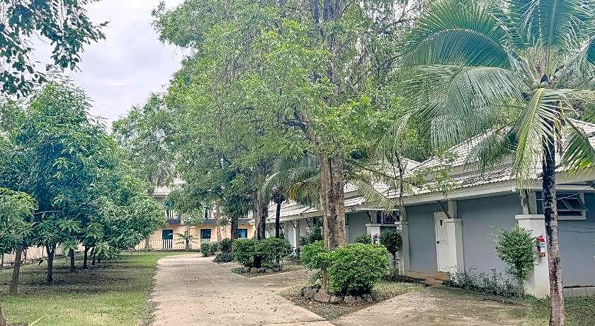 Grand Amazon Hotel