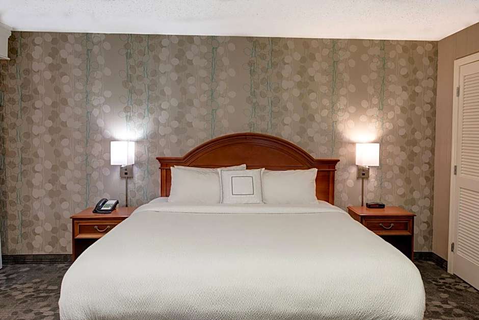 Courtyard by Marriott Chapel Hill