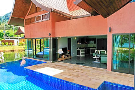 2-Bedroom Deluxe Villa with Private Pool