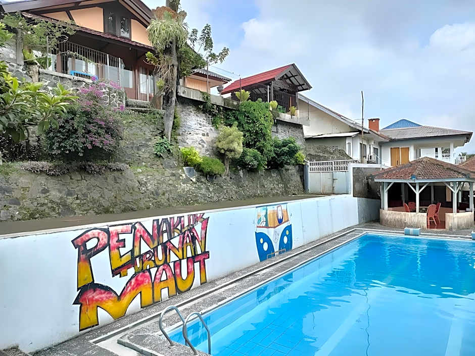 Villa Tunas Alam Mutiara