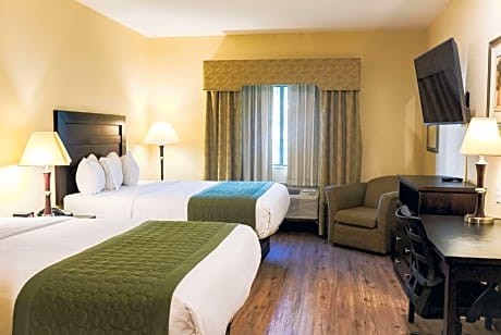 Queen Room with Two Queen Beds - Non-Smoking