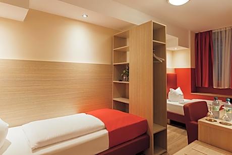 Economy Twin Room Souterrain