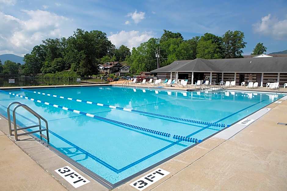 The Terrace Hotel at Lake Junaluska