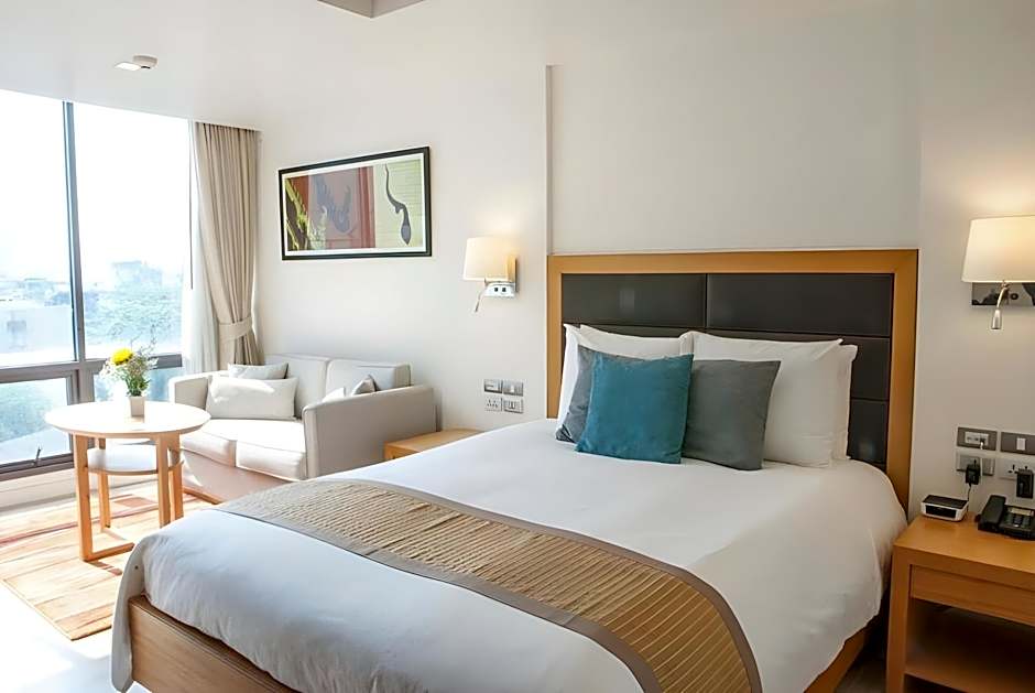 Oakwood Residence Sukhumvit 24 Bangkok