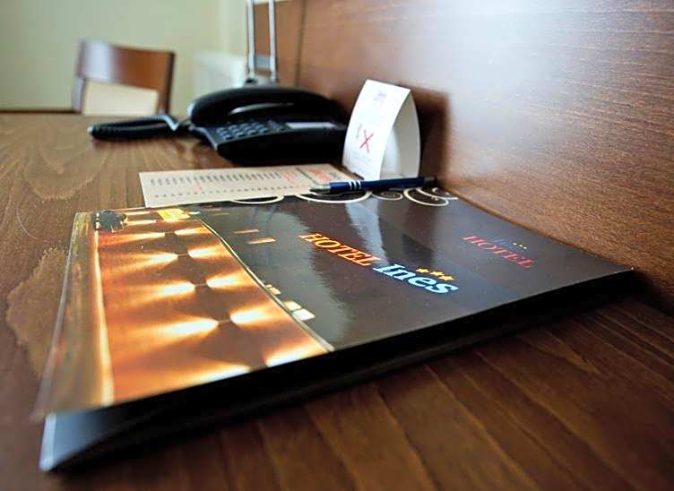 Hotel Ines