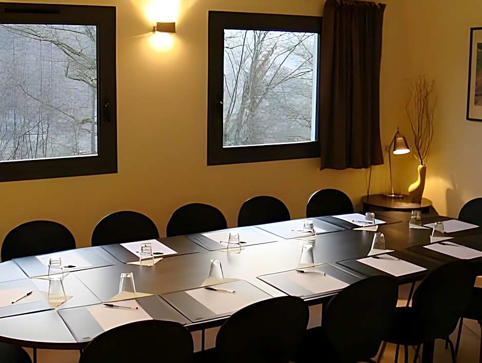 Cote Hotel
