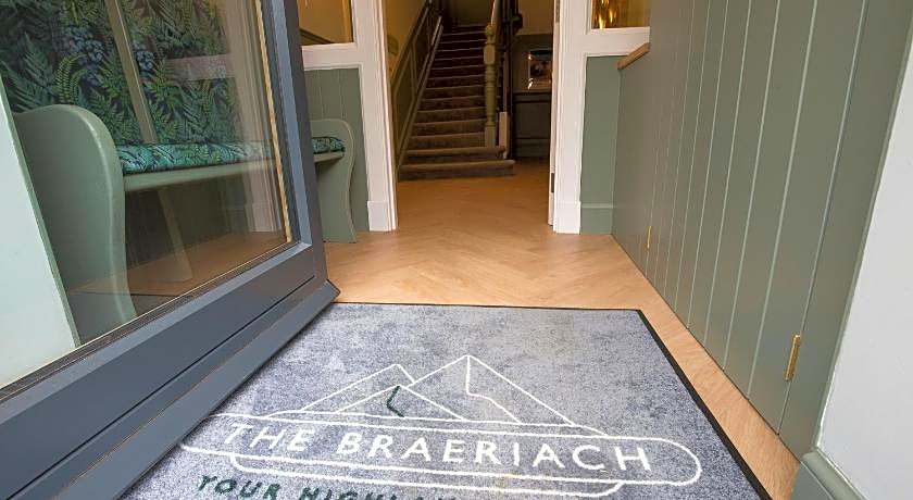 OYO Braeriach Hotel, Highlands Scotland
