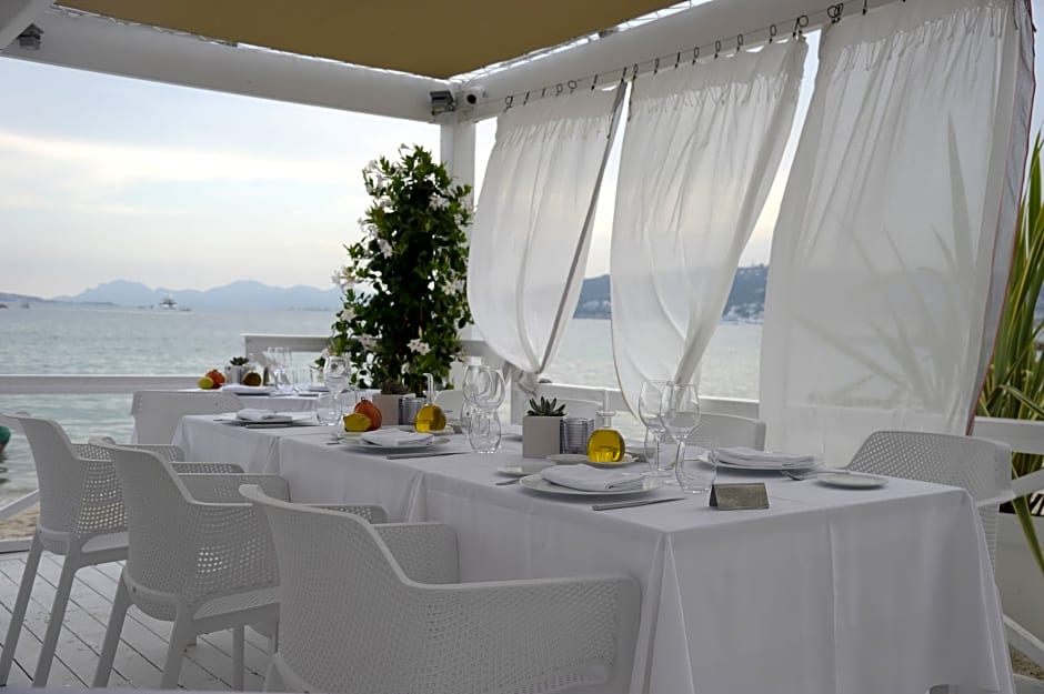 Garden Beach Hotel