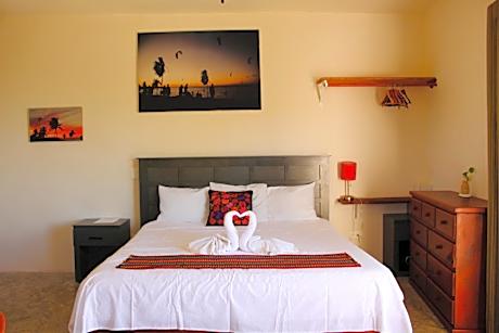 Ikarus Costa Mujeres Eco Lodge Sunset View