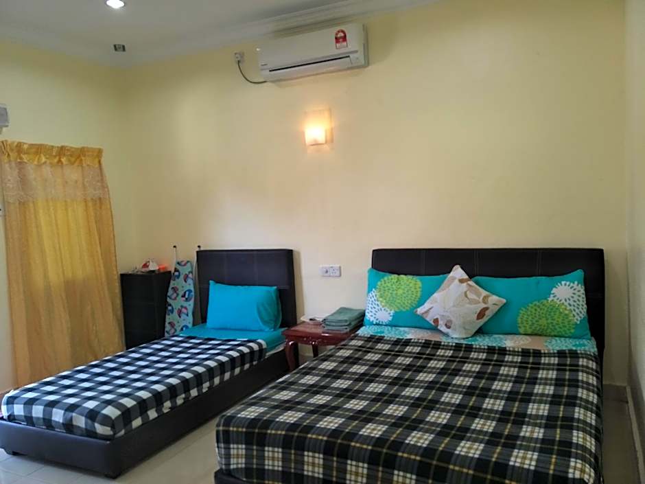 Motel Aurora Damai