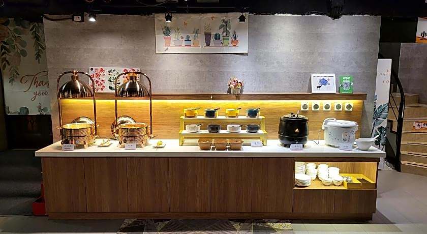 Audi Garden Business Hotel