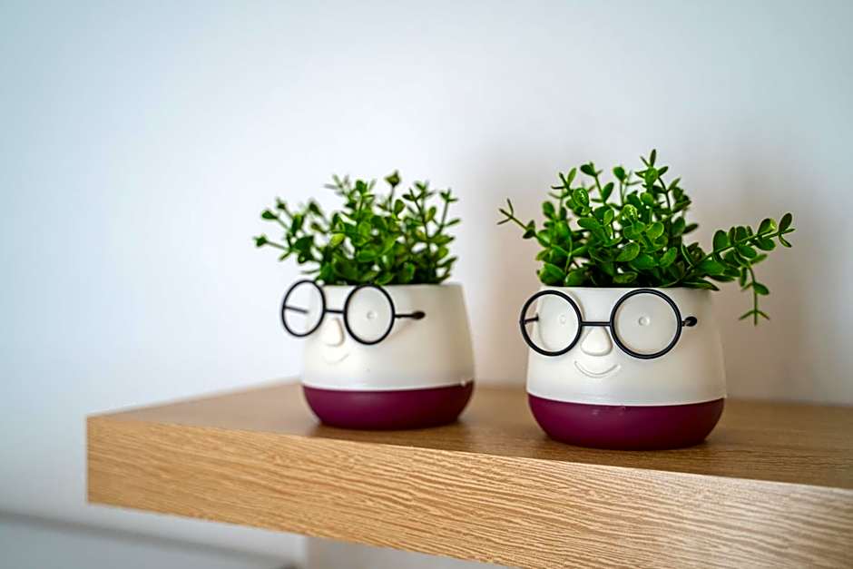 Tisno Laurel Apartments