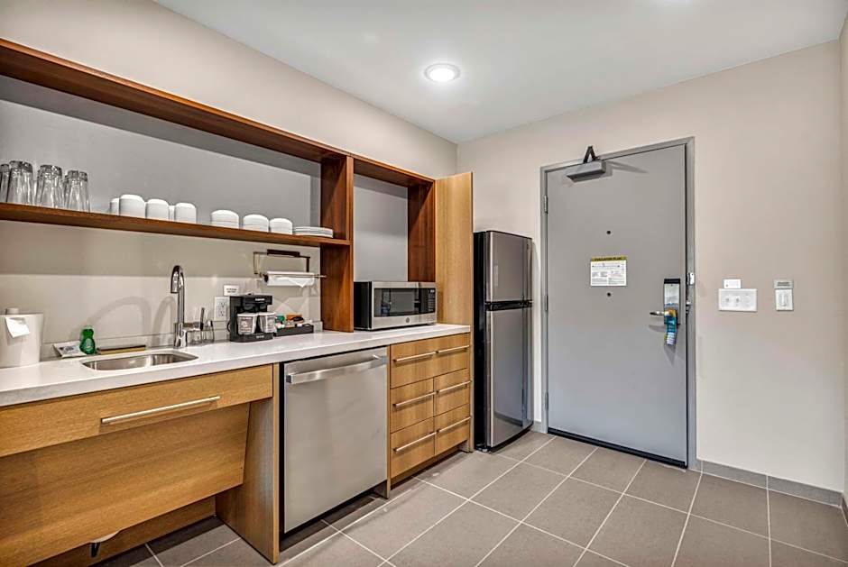 Home2 Suites by Hilton Raleigh West Lenovo Center