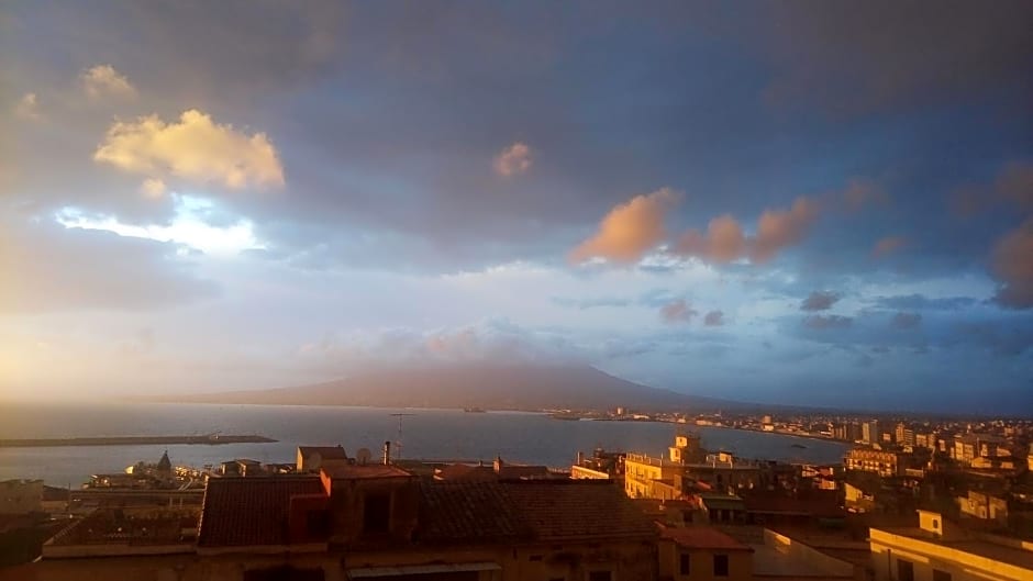 Occhi Di Mare – Castellammare di Stabia, CO