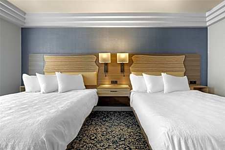 Queen Room with Two Queen Beds - Non-Smoking