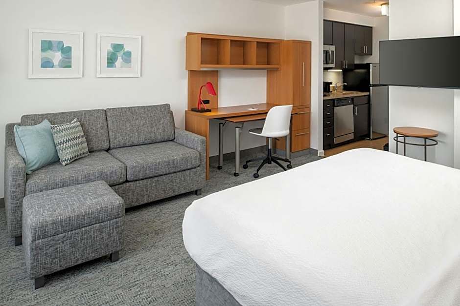 TownePlace Suites by Marriott Lancaster