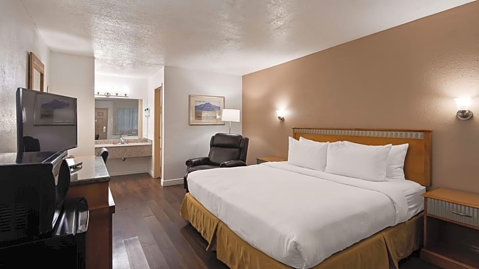 SureStay Plus Hotel by Best Western Albuquerque I-40 Eubank