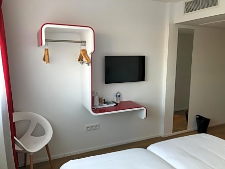 Three-Bedroom Family Duplex
