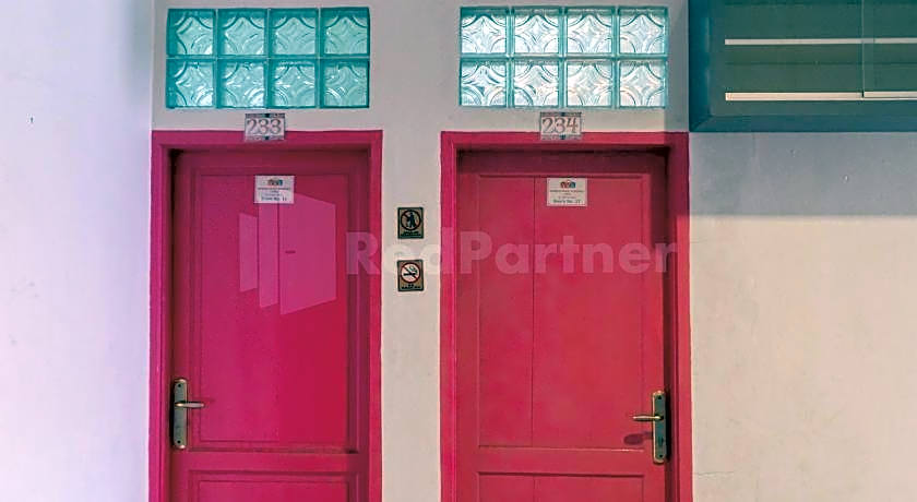 Asri Residence near Jalan Iskandar Muda Medan Mitra RedDoorz