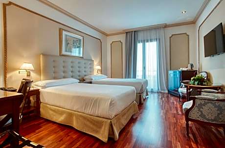 Classic Double or Twin Room