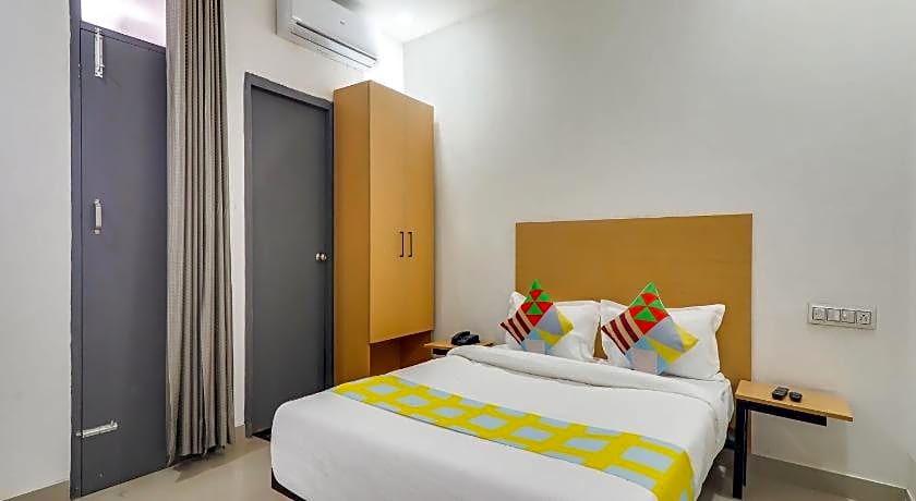 Super Hotel O Basera Homes Jankipuram