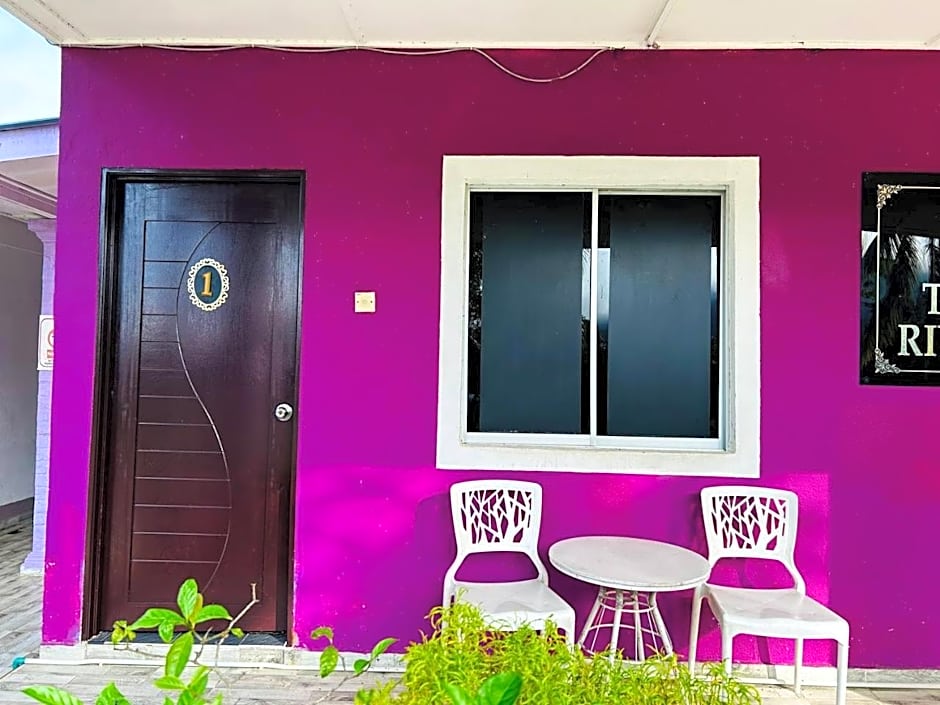 Taman Negara River View Lodge