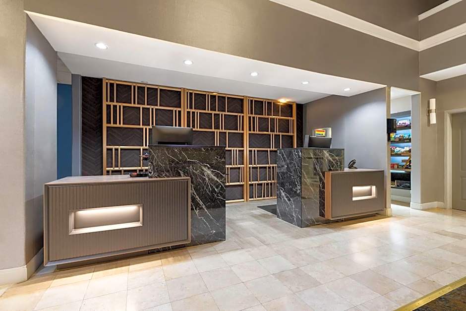 La Quinta Inn & Suites by Wyndham Brookshire