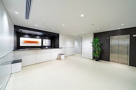 Twin Room - Non-Smoking