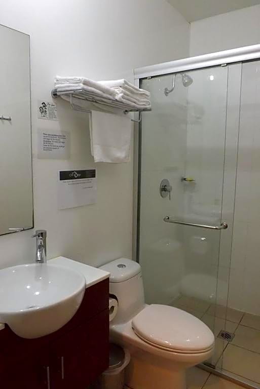 Comfort Hotel Sydney City (formerly City Lodge Hotel)