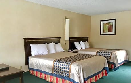 Queen Room with Two Queen Beds