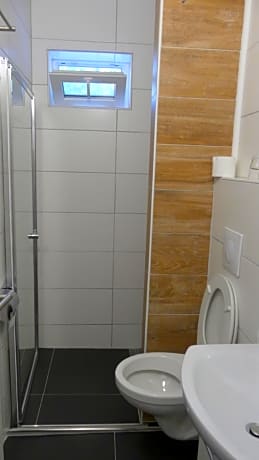 Triple Room with Bathroom
