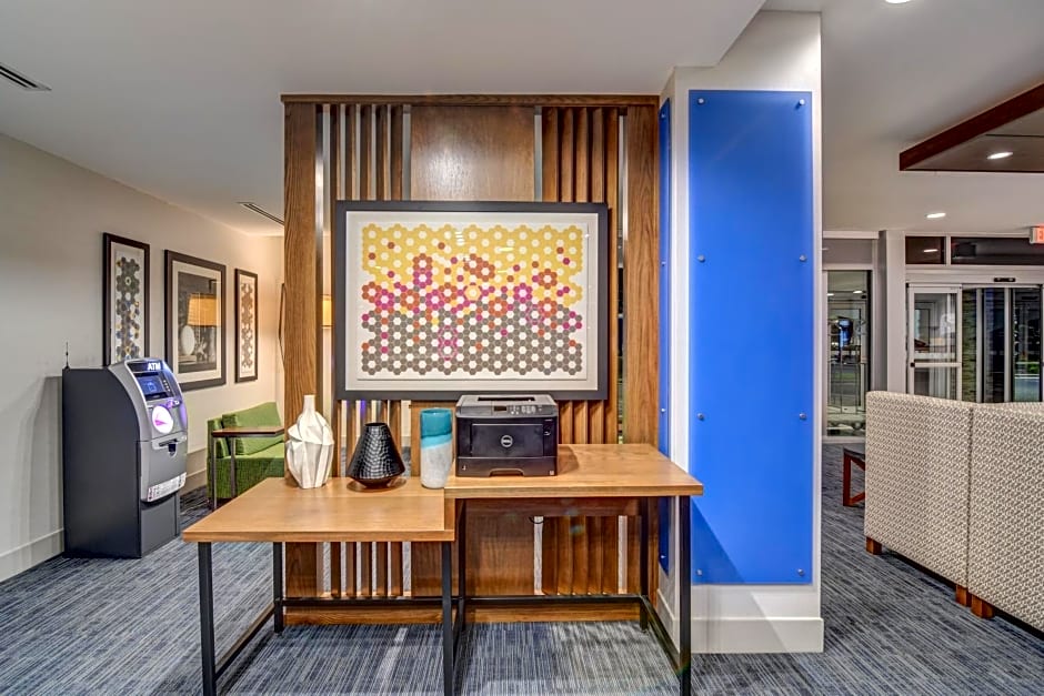 Holiday Inn Express - Fort Walton Beach Central by IHG