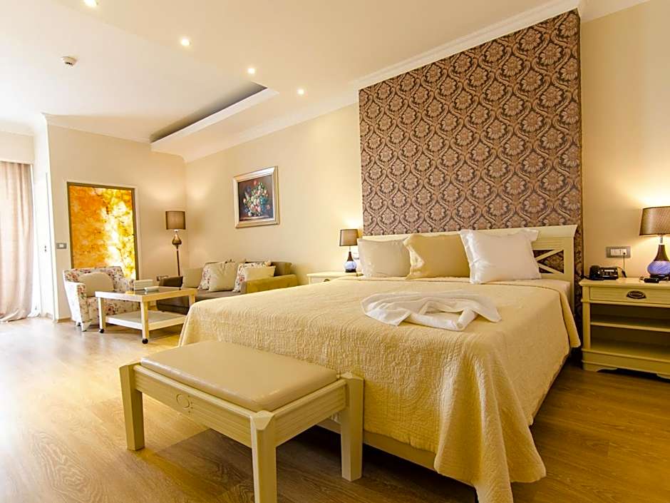 Phoenicia Luxury Hotel