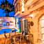 Alacati Asmali Konak Hotel