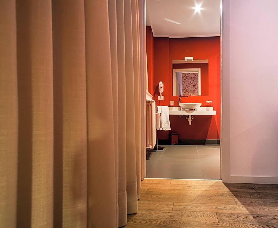 Spluga Sosta & Hotel