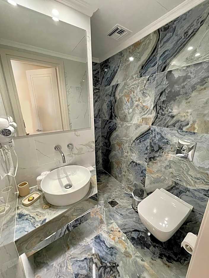 Aesthesis Arxontiko Luxury Rooms